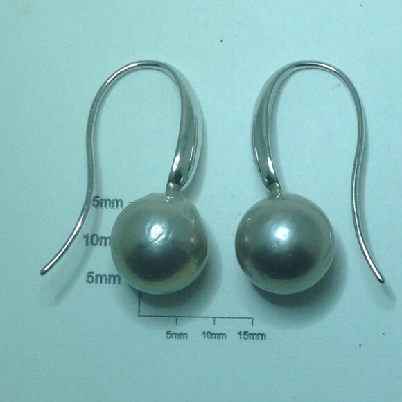 Silver Dangle Earrings with Natural Gray Ming Pearls - Picture 1 of 4